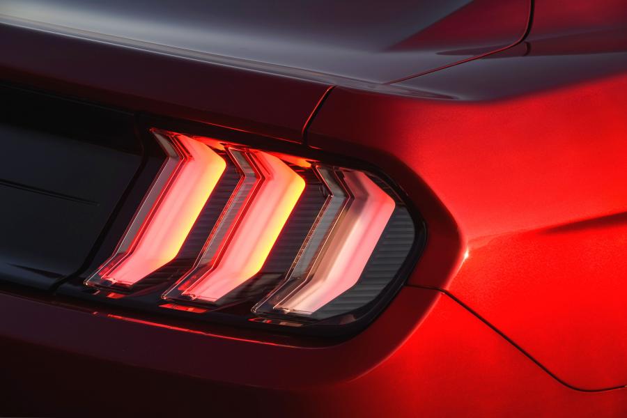 Детали экстерьера Ford Mustang GT Fastback 2019 года  (ZA) (фото 12 из 44)
